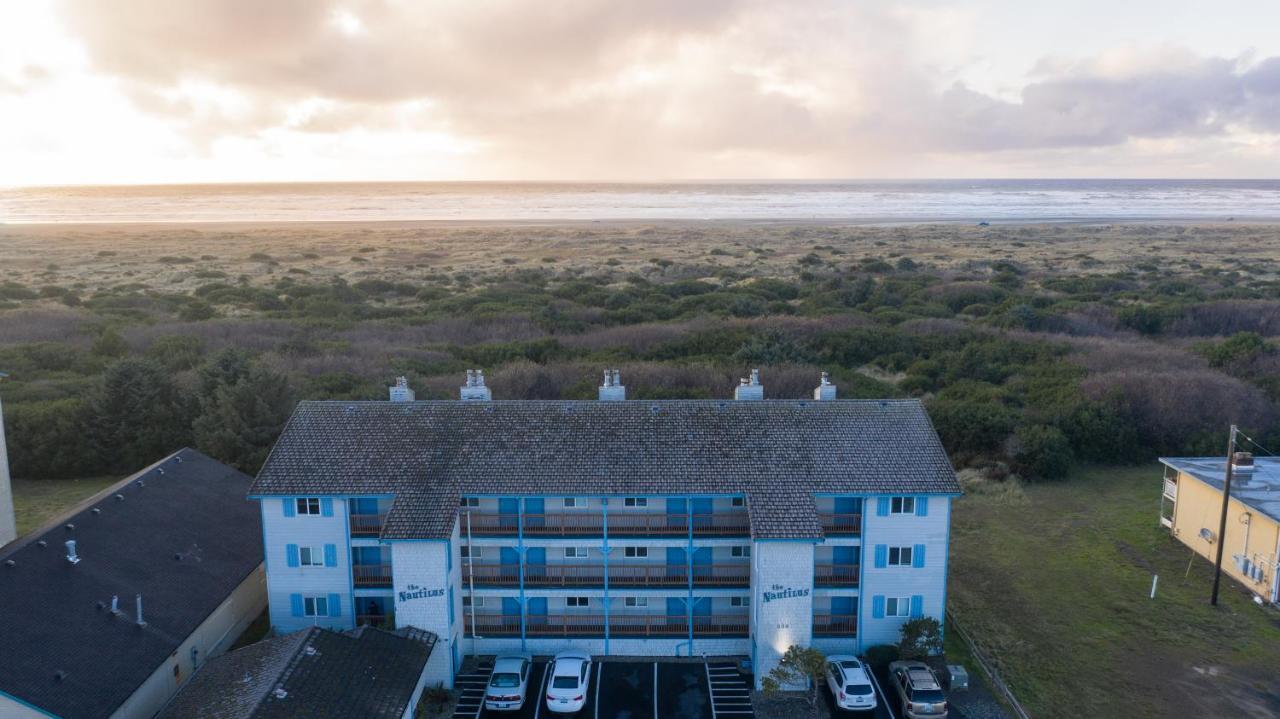 Aurora At Nautilus - Pet Friendly Oceanfront Condo オーシャン・ショアーズ エクステリア 写真