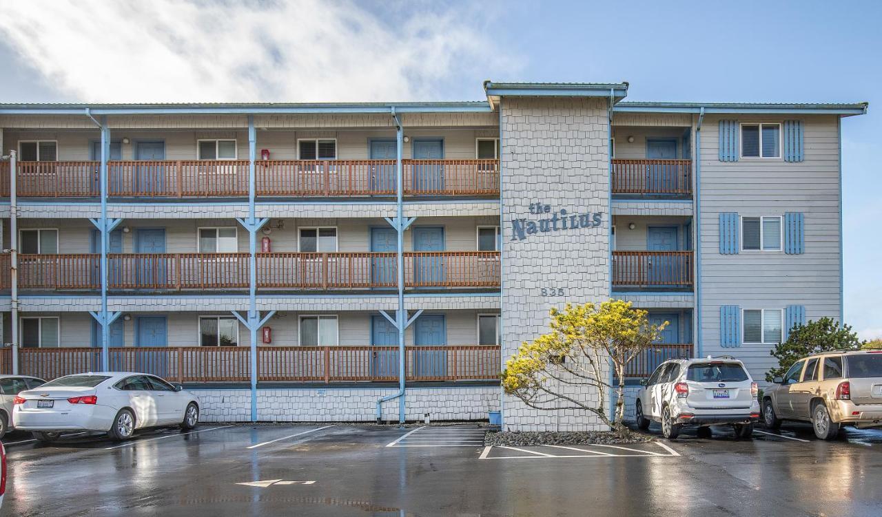 Aurora At Nautilus - Pet Friendly Oceanfront Condo オーシャン・ショアーズ エクステリア 写真