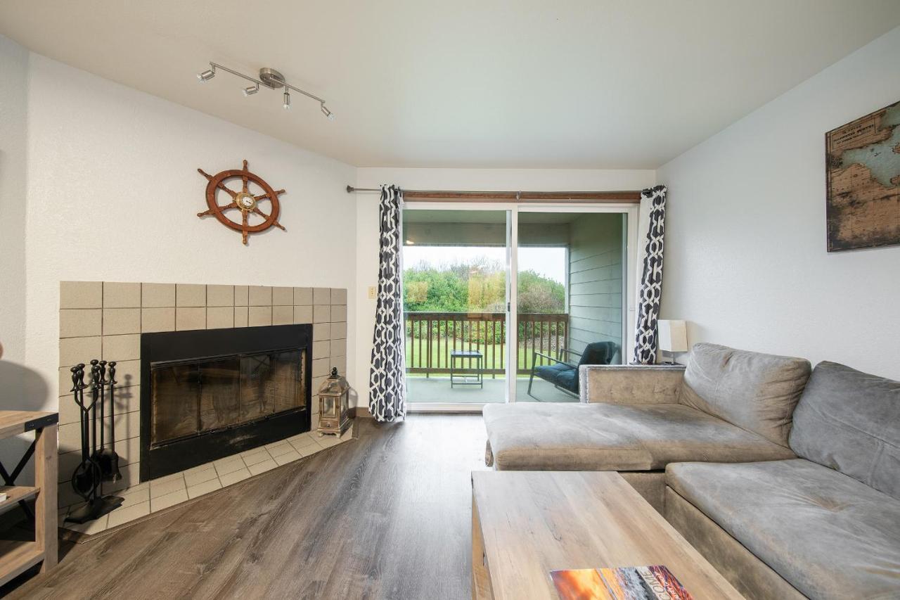 Aurora At Nautilus - Pet Friendly Oceanfront Condo オーシャン・ショアーズ エクステリア 写真