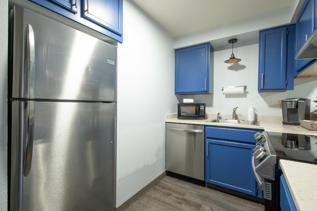 Aurora At Nautilus - Pet Friendly Oceanfront Condo オーシャン・ショアーズ エクステリア 写真